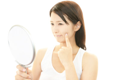 【大人の歯列矯正メリット】顔の変化・費用・期間のアイキャッチ画像