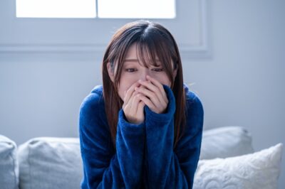 その鼻詰まり、歯並びに影響してるかも？歯列矯正で息苦しさと見た目の悩みを同時に解消する方法のアイキャッチ画像